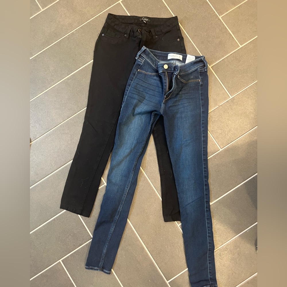 Pants bundle! Black skinny jeggings and Abercrombie skinny jeans